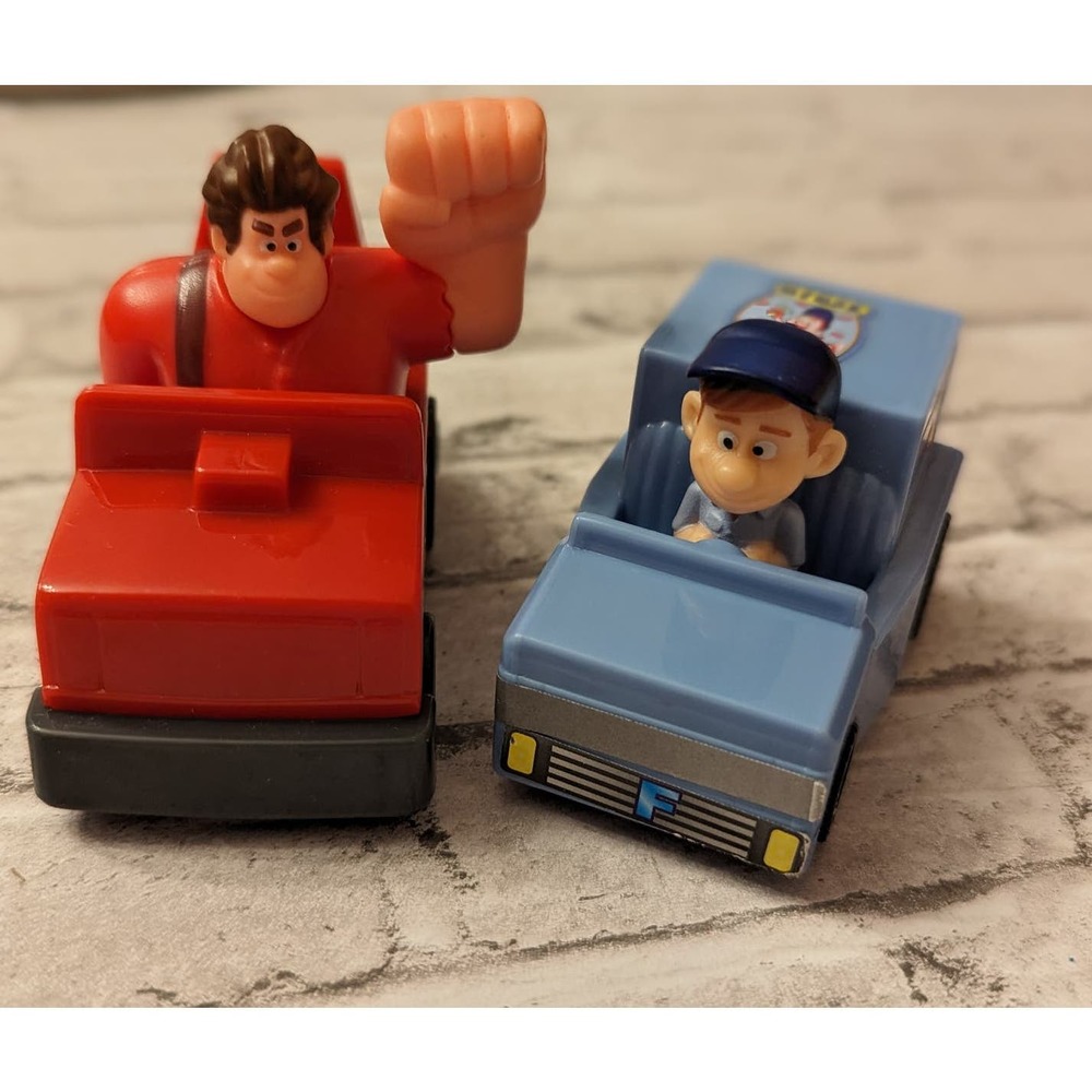 Wreck it Ralph Mcdonald Happy Meal LOT Fix it Felix Ralph Breaks the Internet